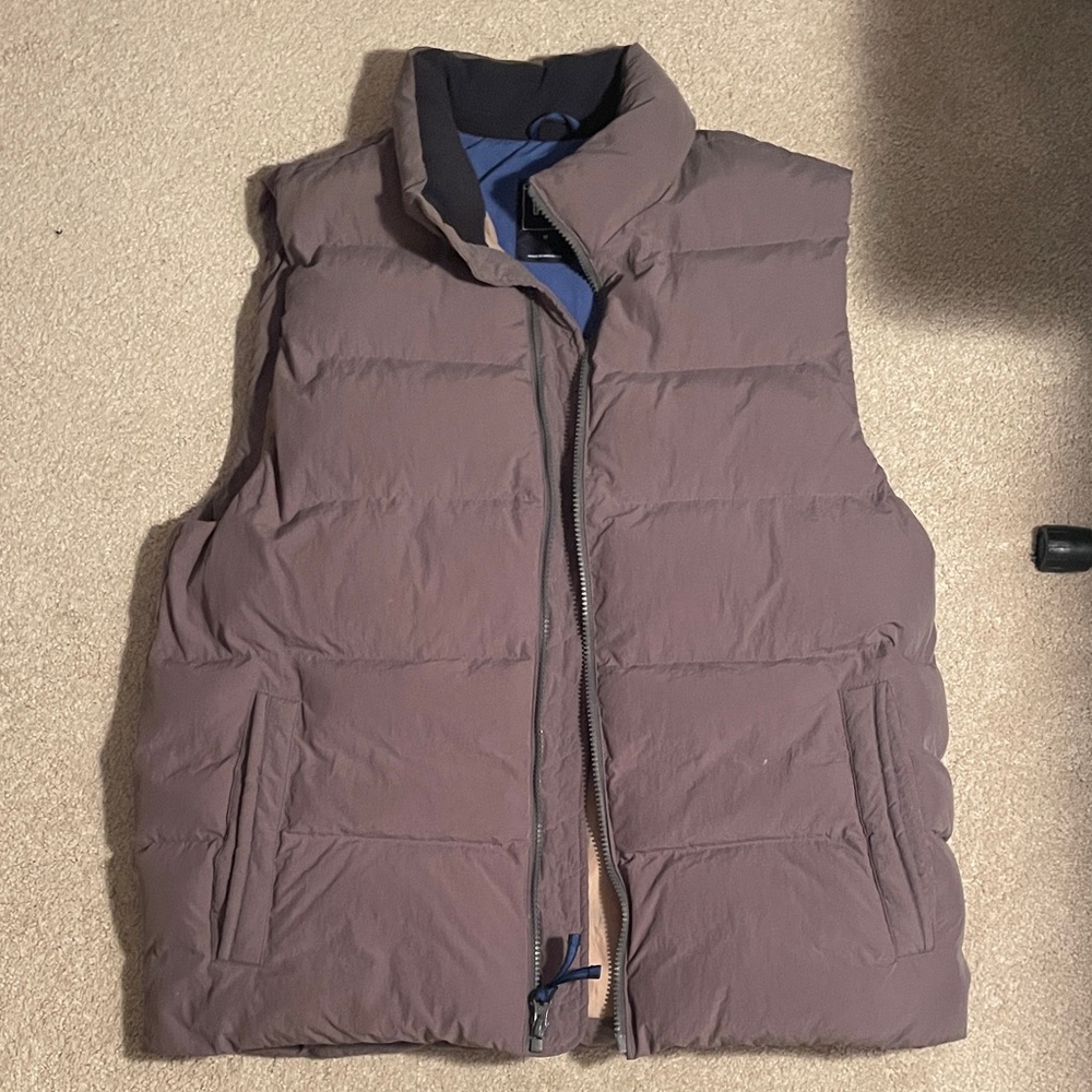 Men's Brown Puffer Vest Gap